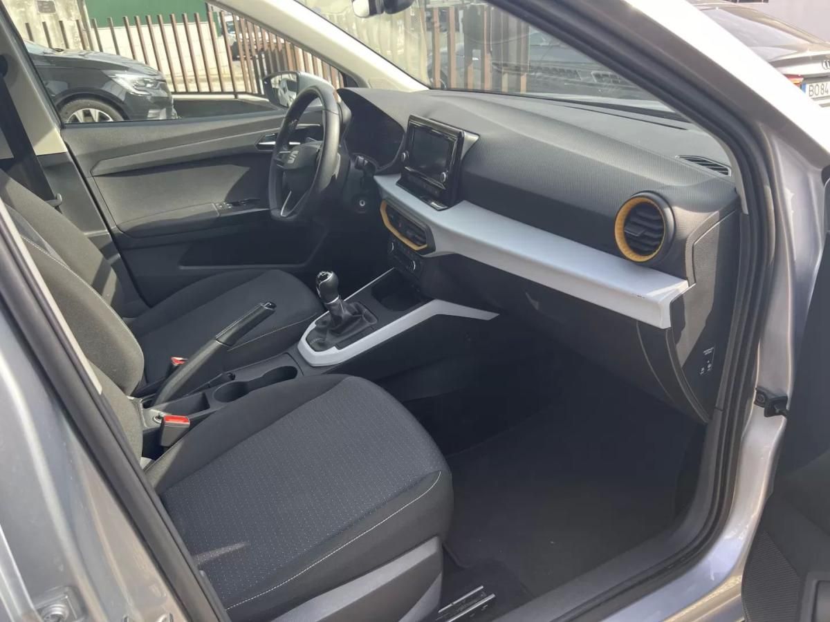seat-arona-2023-gasolina-999cc