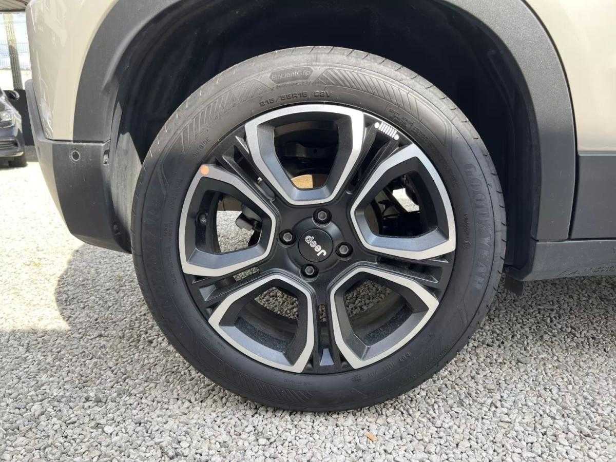 jeep-avenger-2025-gasolina-1199cc