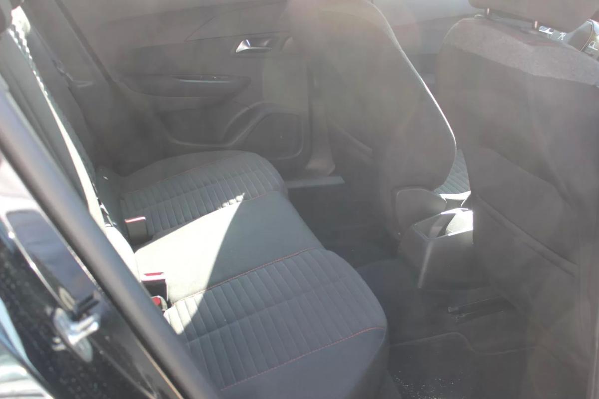 peugeot-2008-2022-diesel-1499cc