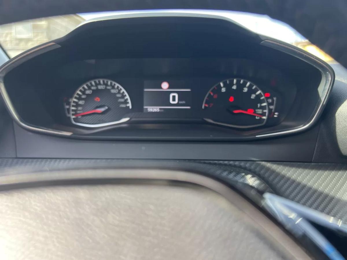 peugeot-208-2022-diesel-1499cc