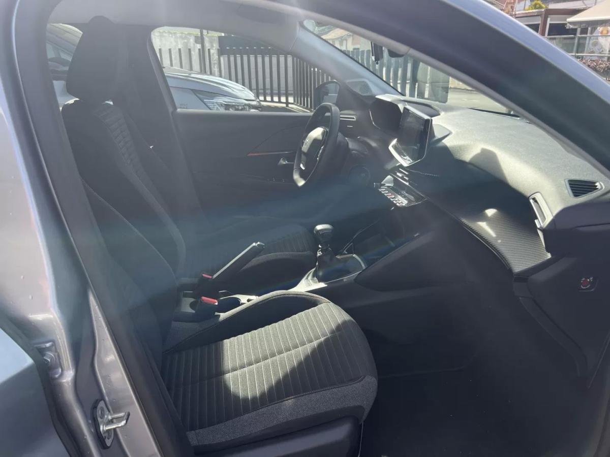 peugeot-208-2022-diesel-1499cc