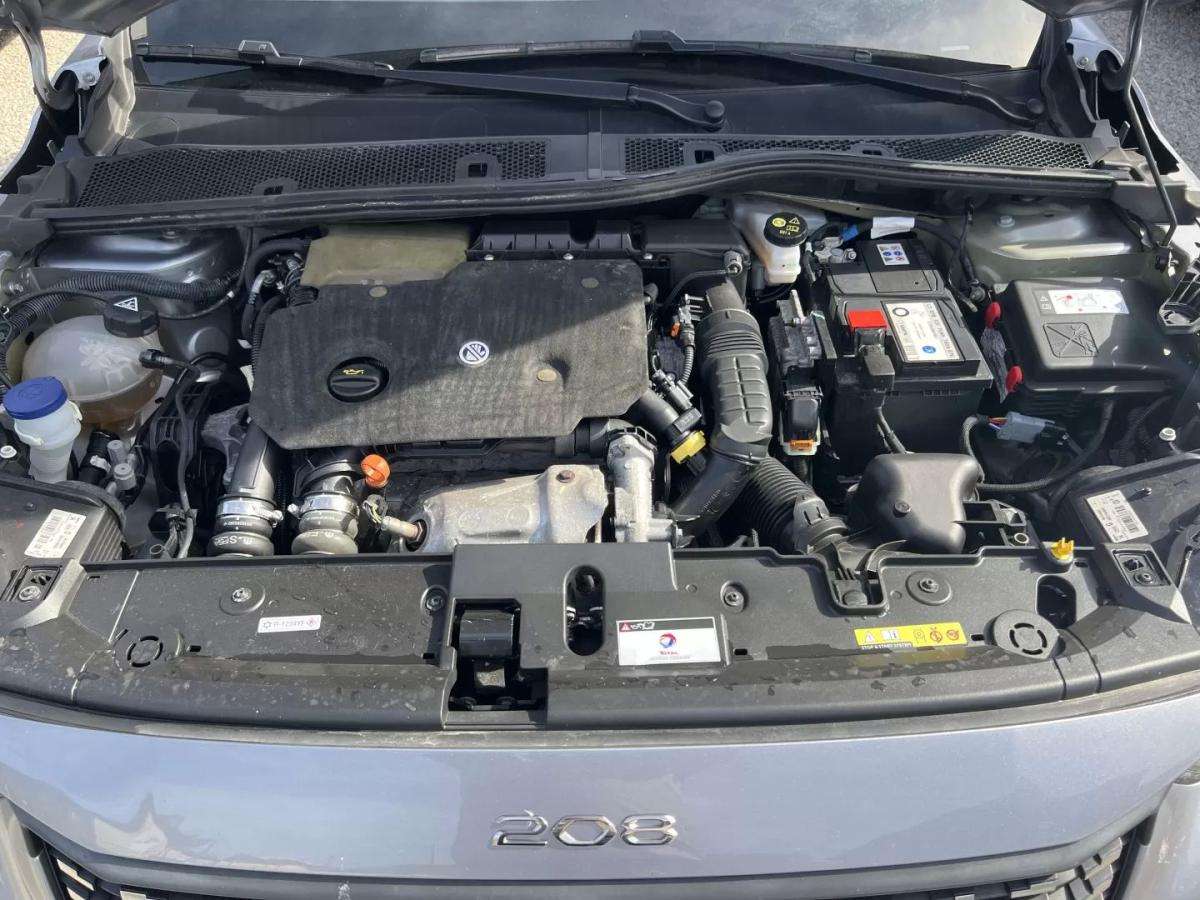 peugeot-208-2022-diesel-1499cc