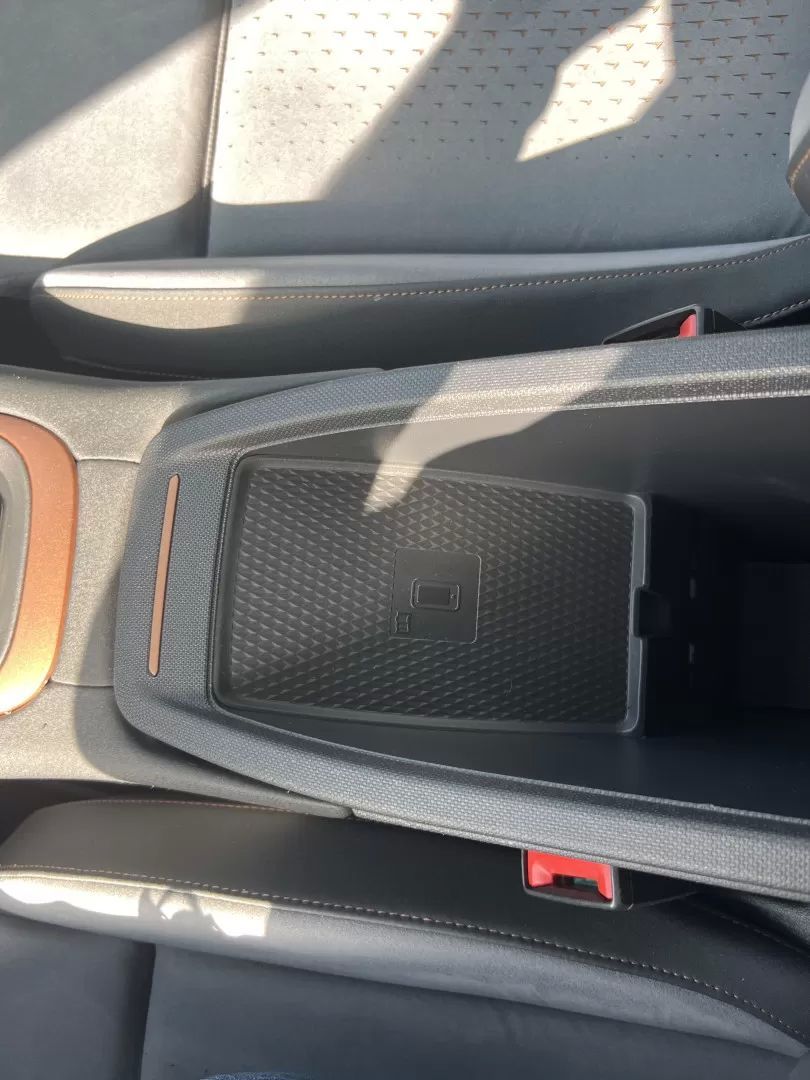 cupra-born-2021-eletrico-200cc