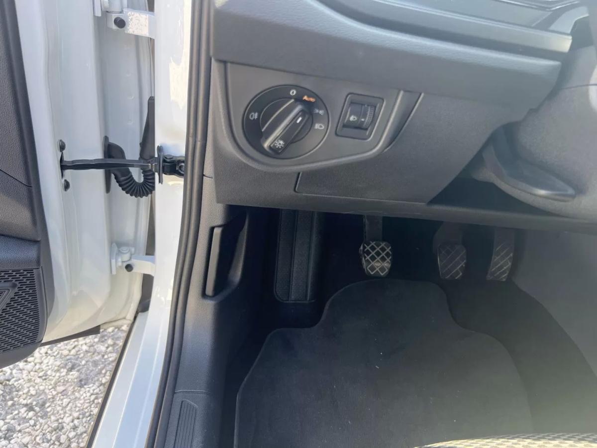 volkswagen-taigo-2023-gasolina-999cc