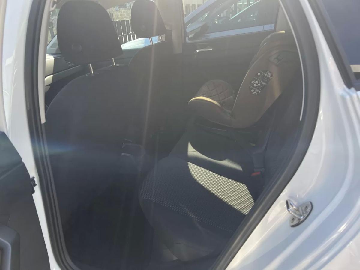 volkswagen-taigo-2023-gasolina-999cc