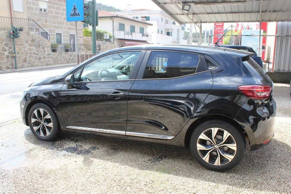 renault-clio-2022-diesel-1461cc