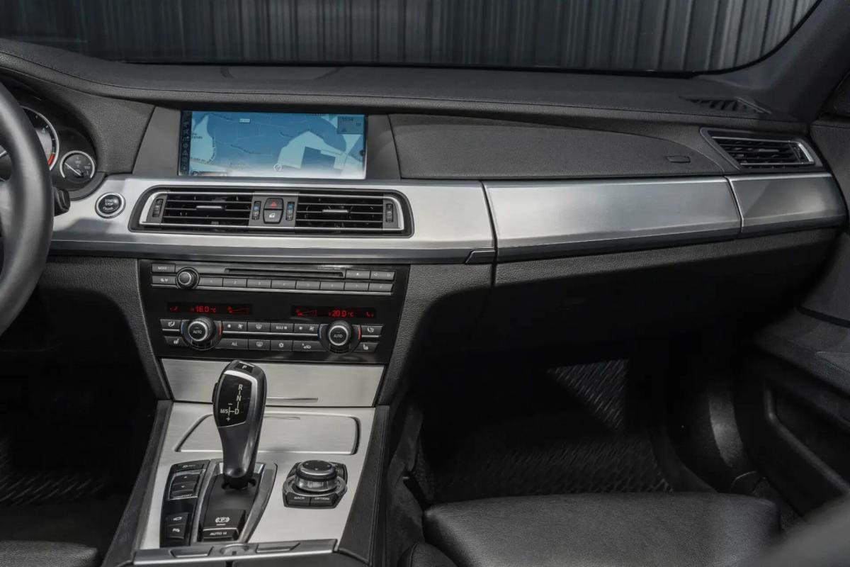 bmw-serie-7-2011-diesel-2993cc