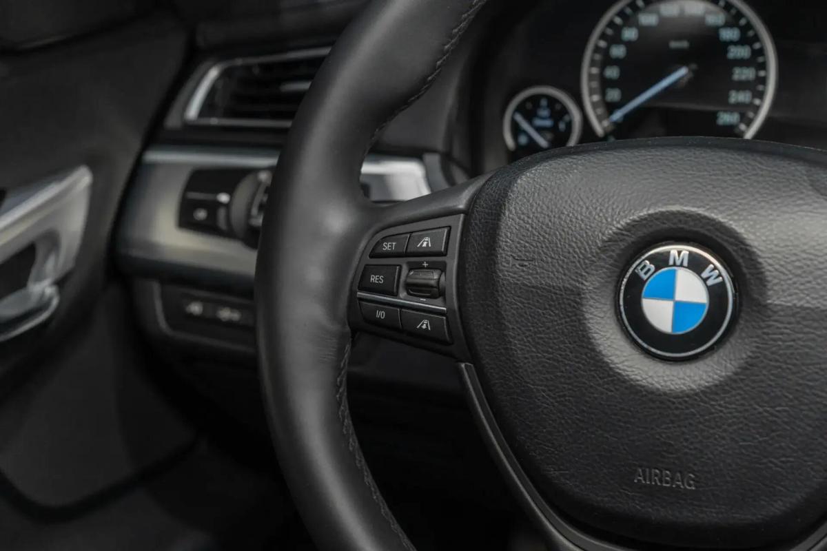 bmw-serie-7-2011-diesel-2993cc