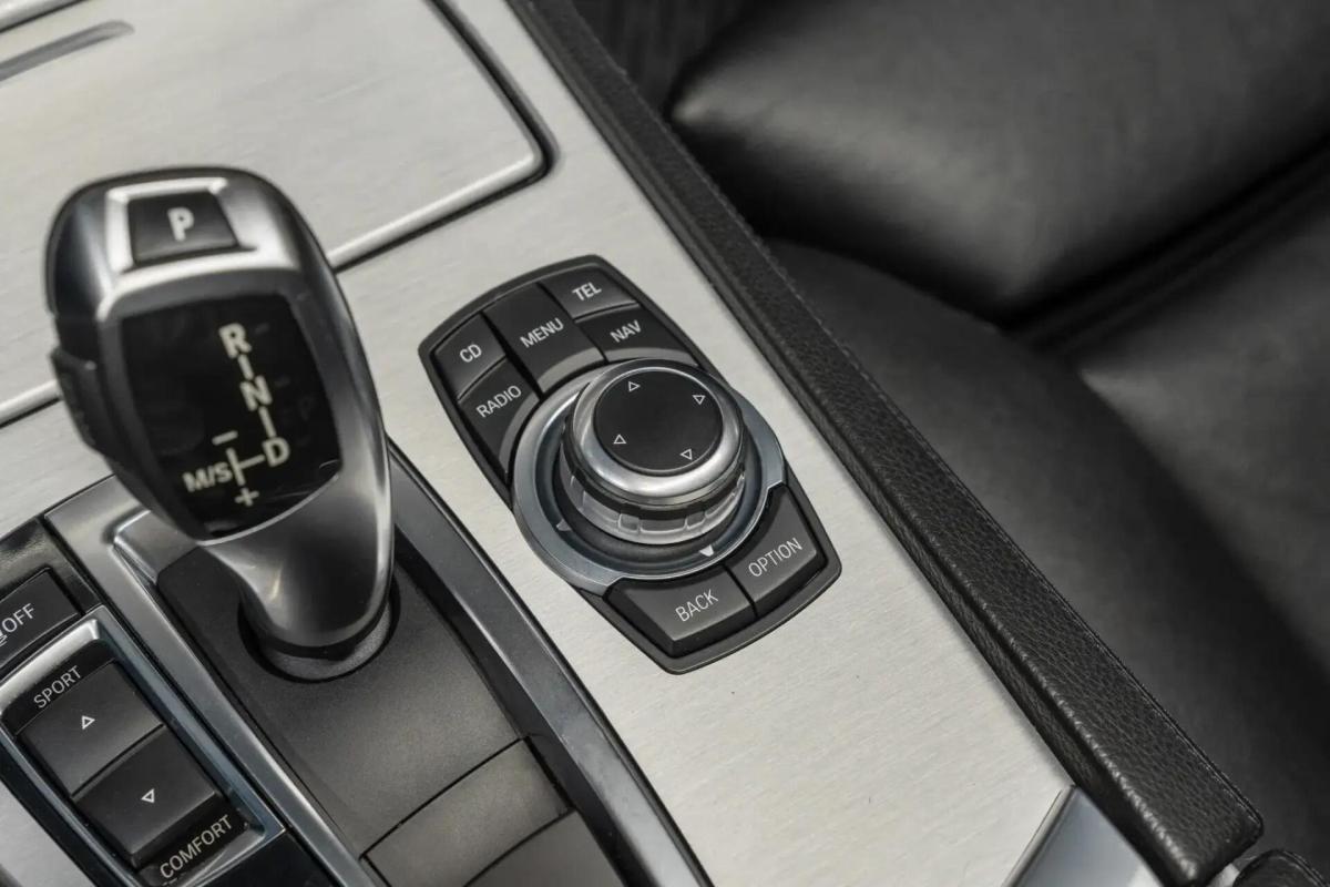 bmw-serie-7-2011-diesel-2993cc