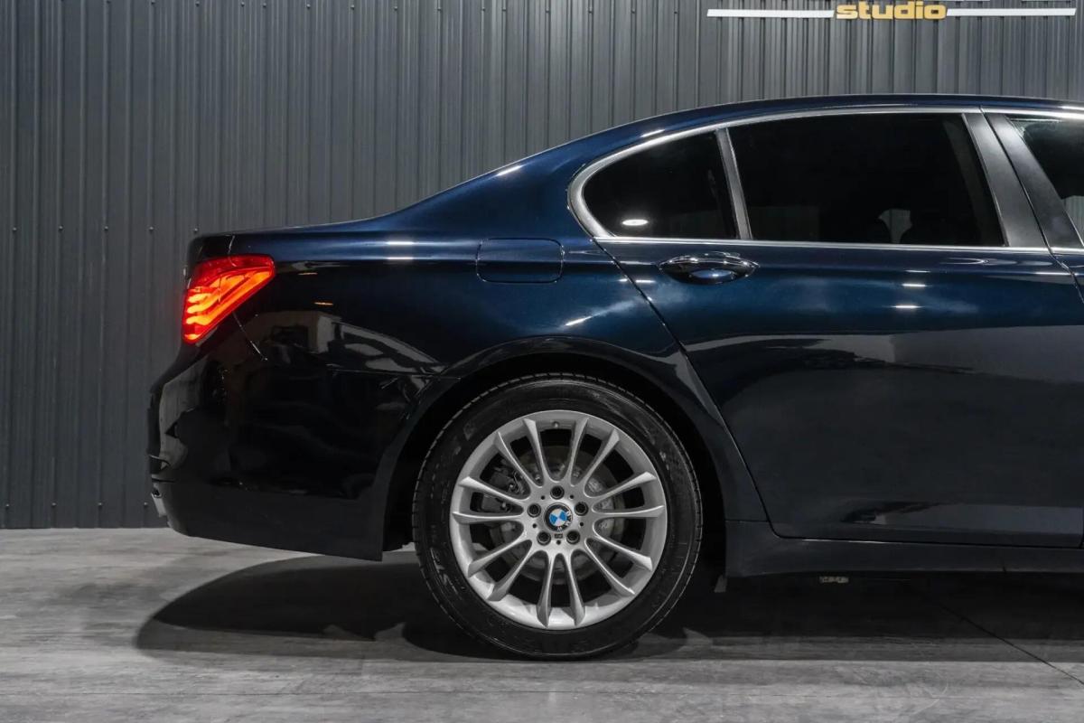 bmw-serie-7-2011-diesel-2993cc