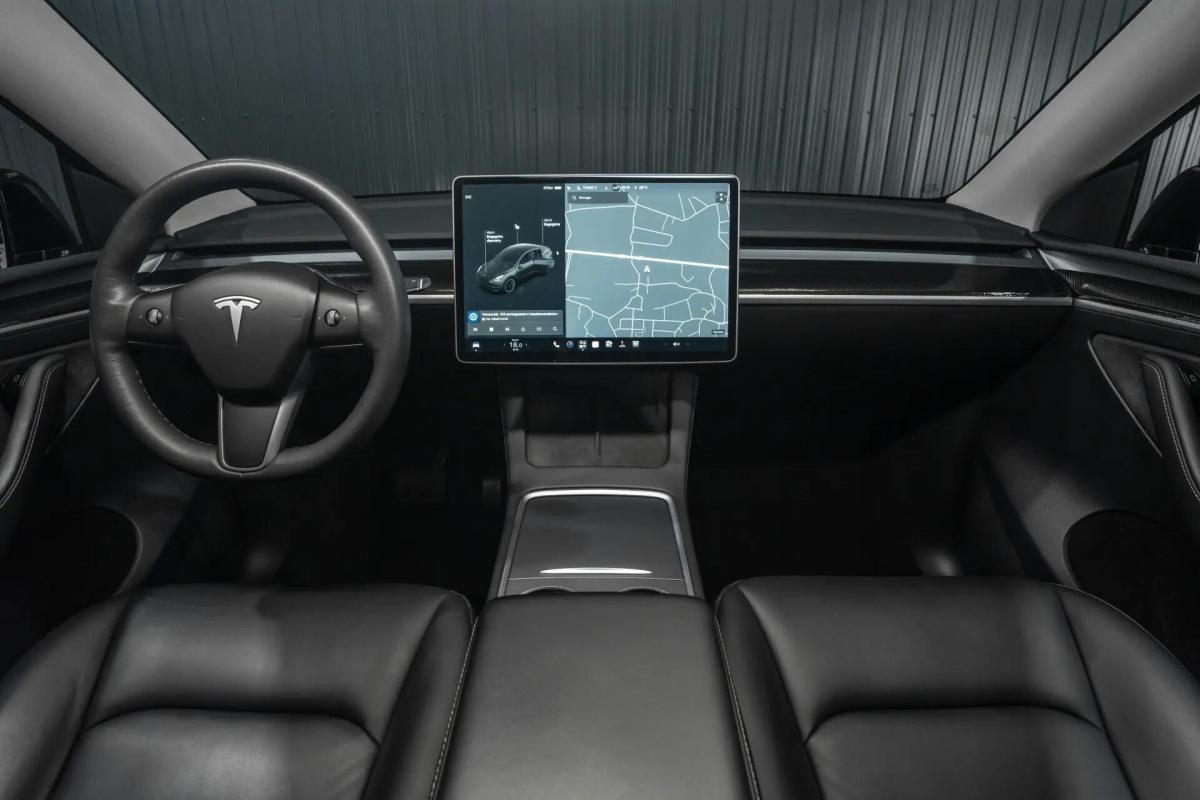 tesla-model-y-2021-eletrico-0cc