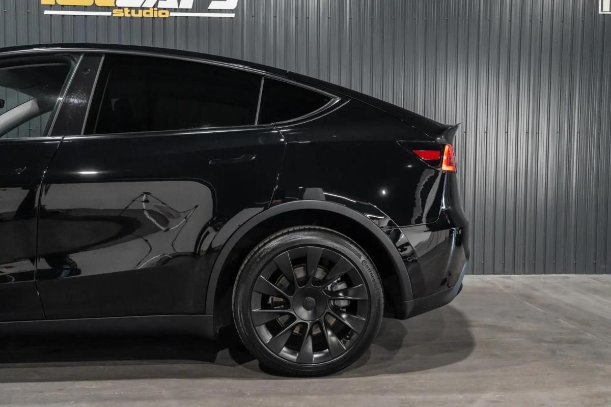 tesla-model-y-2021-eletrico-0cc