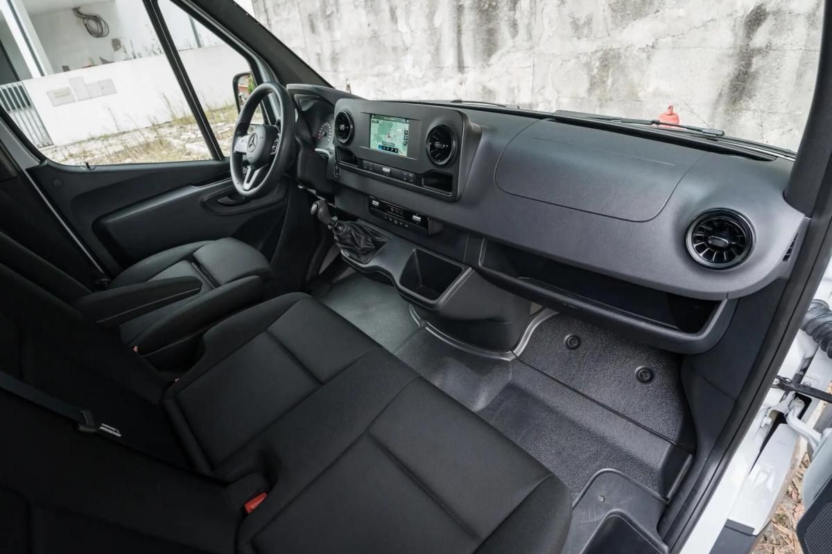mercedes-benz-sprinter-317-cdi-2021-diesel-1950cc