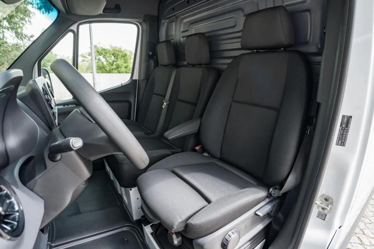 mercedes-benz-sprinter-317-cdi-2021-diesel-1950cc
