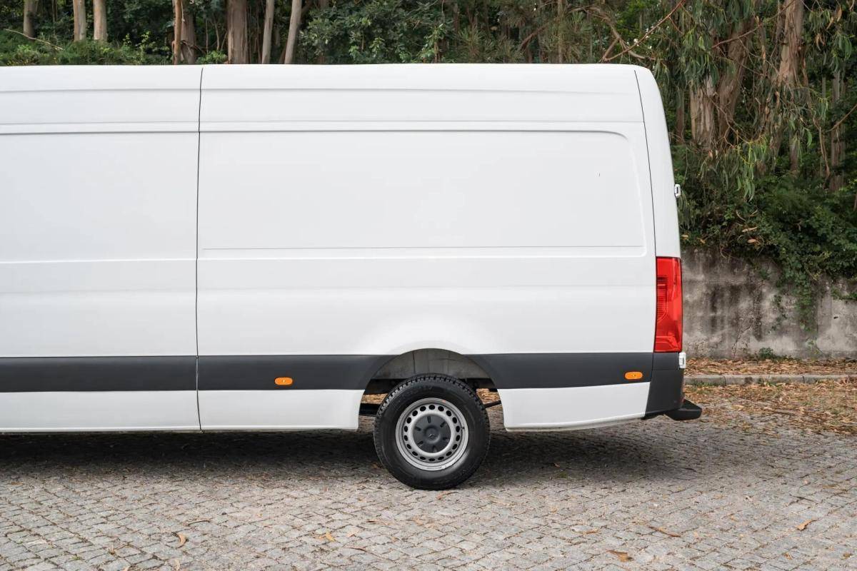 mercedes-benz-sprinter-317-cdi-2021-diesel-1950cc