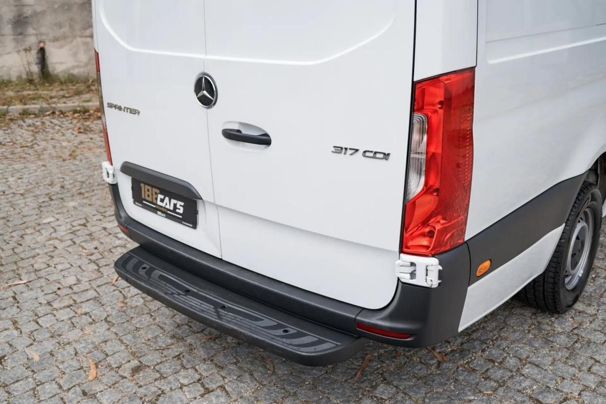 mercedes-benz-sprinter-317-cdi-2021-diesel-1950cc