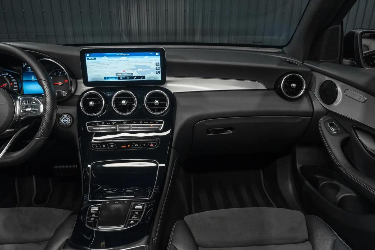 mercedes-benz-glc-300-e-4matic-2020-hibrido-a-gasolina-1991cc