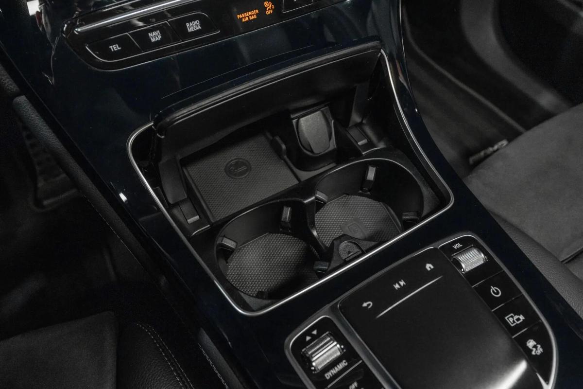 mercedes-benz-glc-300-e-4matic-2020-hibrido-a-gasolina-1991cc