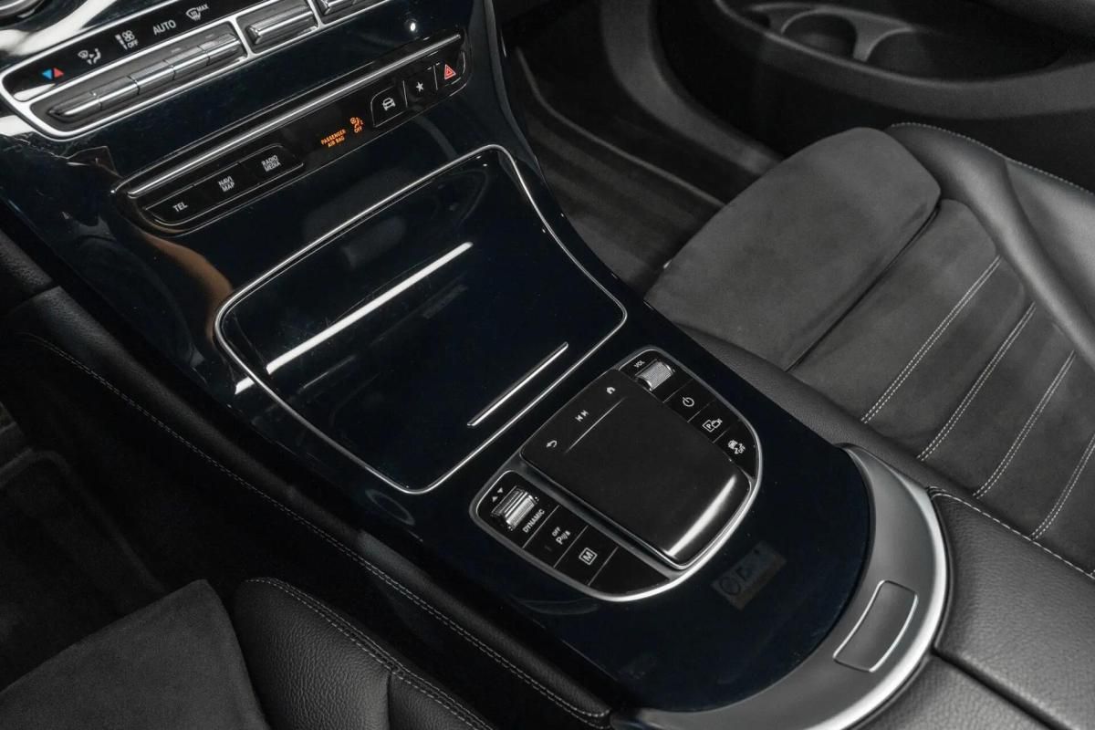 mercedes-benz-glc-300-e-4matic-2020-hibrido-a-gasolina-1991cc