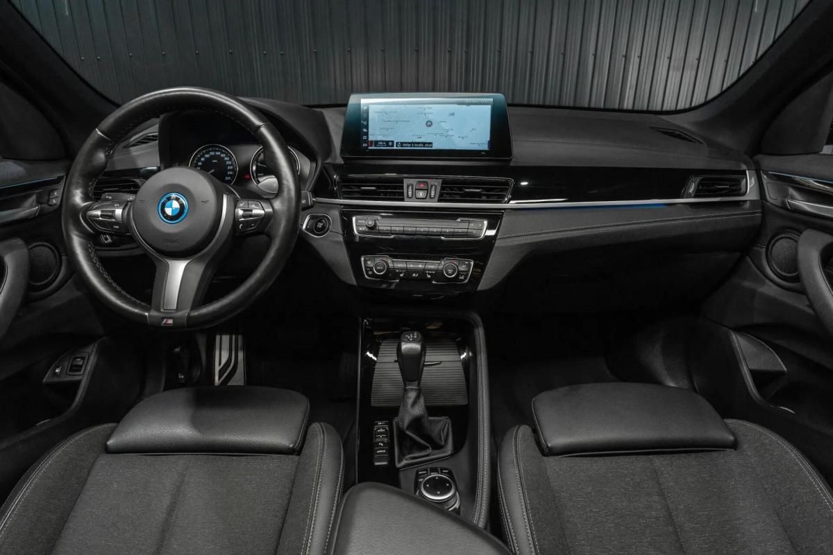 bmw-x1-xdrive25e-2022-hibrido-a-gasolina-1499cc
