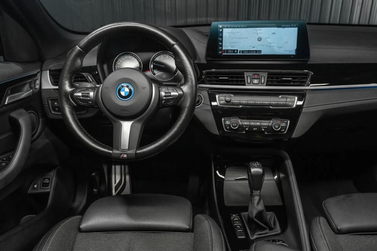 bmw-x1-xdrive25e-2022-hibrido-a-gasolina-1499cc