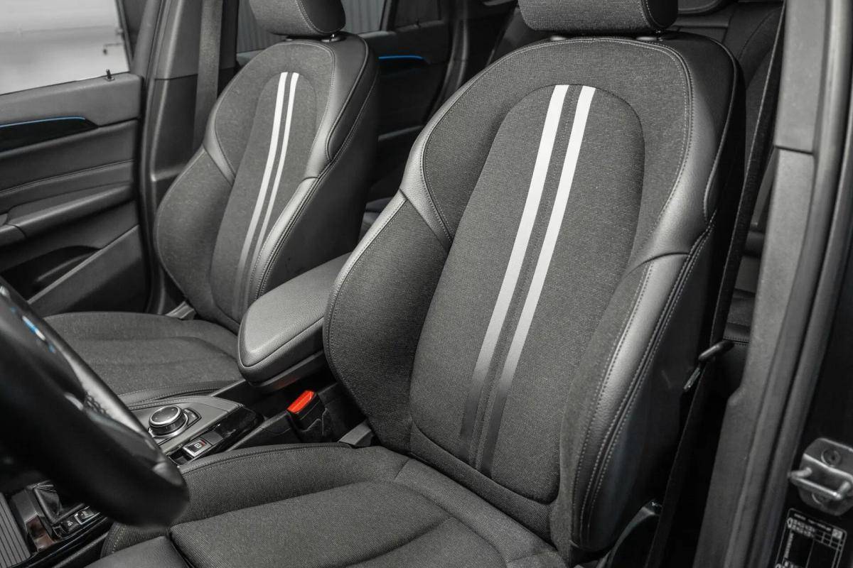 bmw-x1-xdrive25e-2022-hibrido-a-gasolina-1499cc