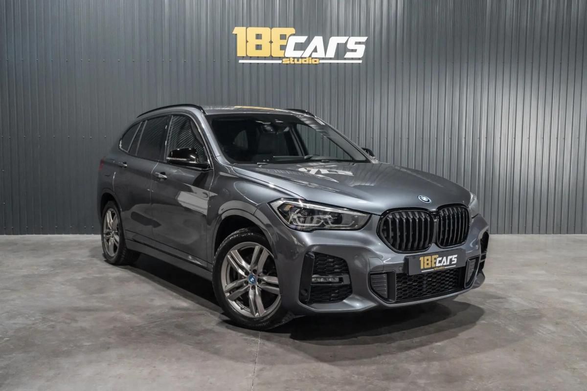 bmw-x1-xdrive25e-2022-hibrido-a-gasolina-1499cc