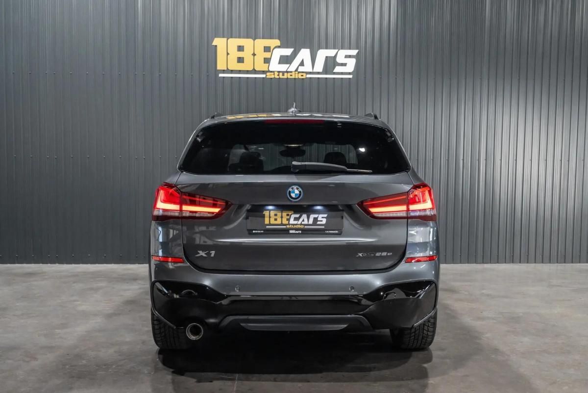 bmw-x1-xdrive25e-2022-hibrido-a-gasolina-1499cc