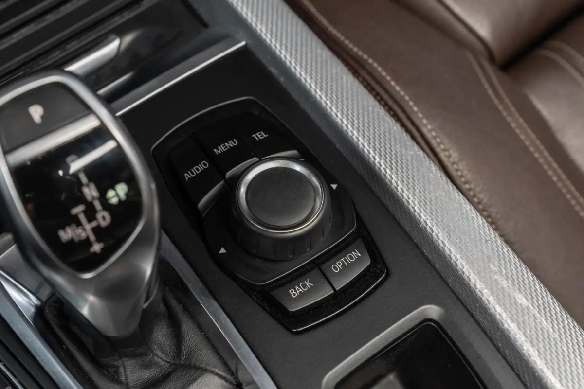 bmw-x5-2016-diesel-1995cc