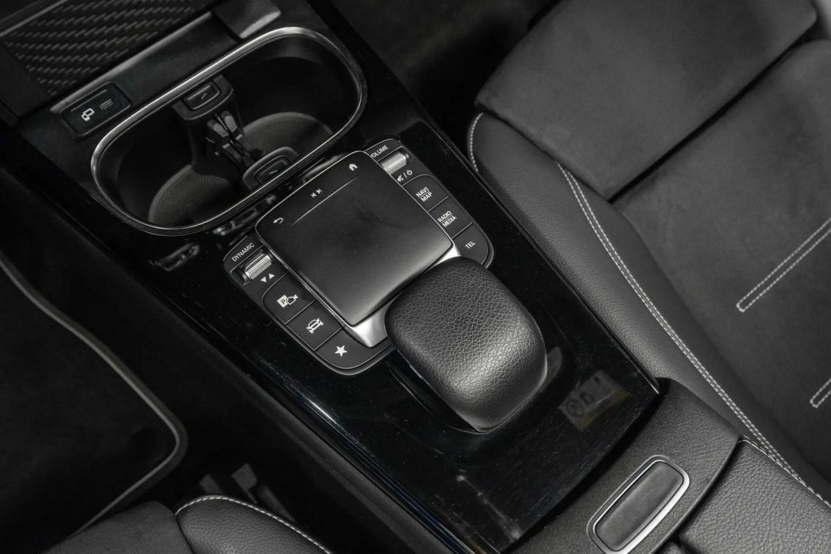 mercedes-benz-classe-a-a-250-e-2020-hibrido-a-gasolina-1332cc