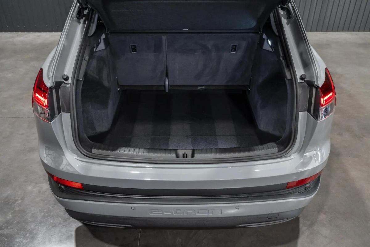 audi-q4-e-tron-2022-eletrico-0cc