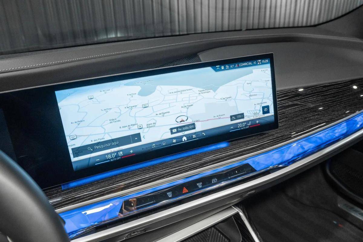 bmw-serie-7-750e-xdrive-2024-hibrido-a-gasolina-2998cc