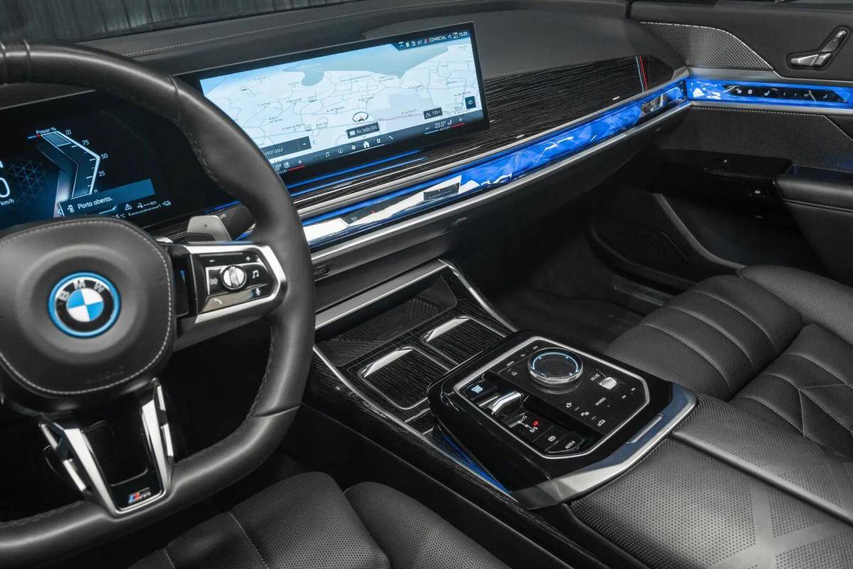 bmw-serie-7-750e-xdrive-2024-hibrido-a-gasolina-2998cc
