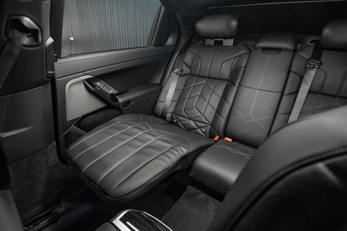 bmw-serie-7-750e-xdrive-2024-hibrido-a-gasolina-2998cc