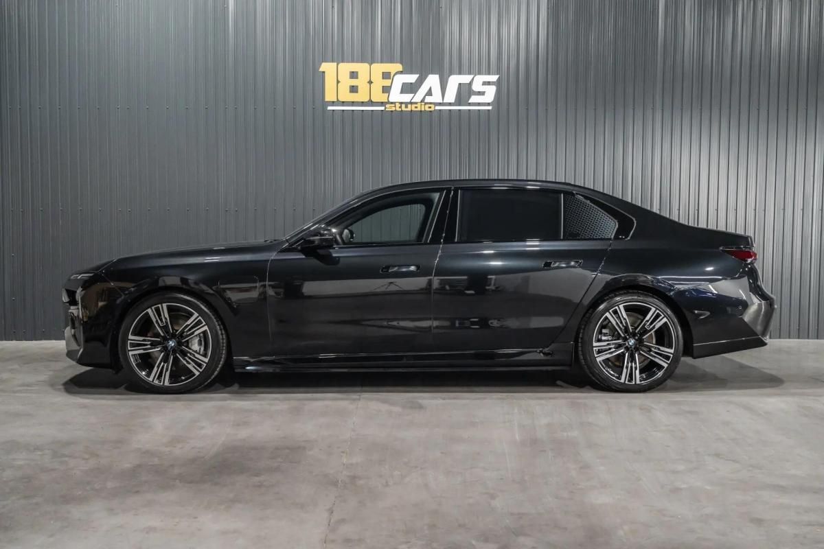 bmw-serie-7-750e-xdrive-2024-hibrido-a-gasolina-2998cc