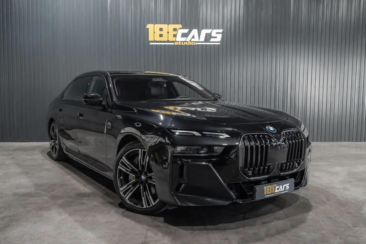 bmw-serie-7-750e-xdrive-2024-hibrido-a-gasolina-2998cc