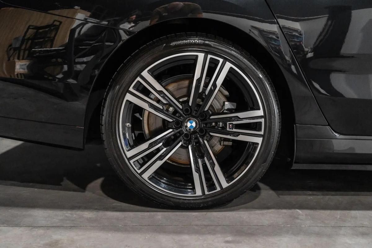 bmw-serie-7-750e-xdrive-2024-hibrido-a-gasolina-2998cc