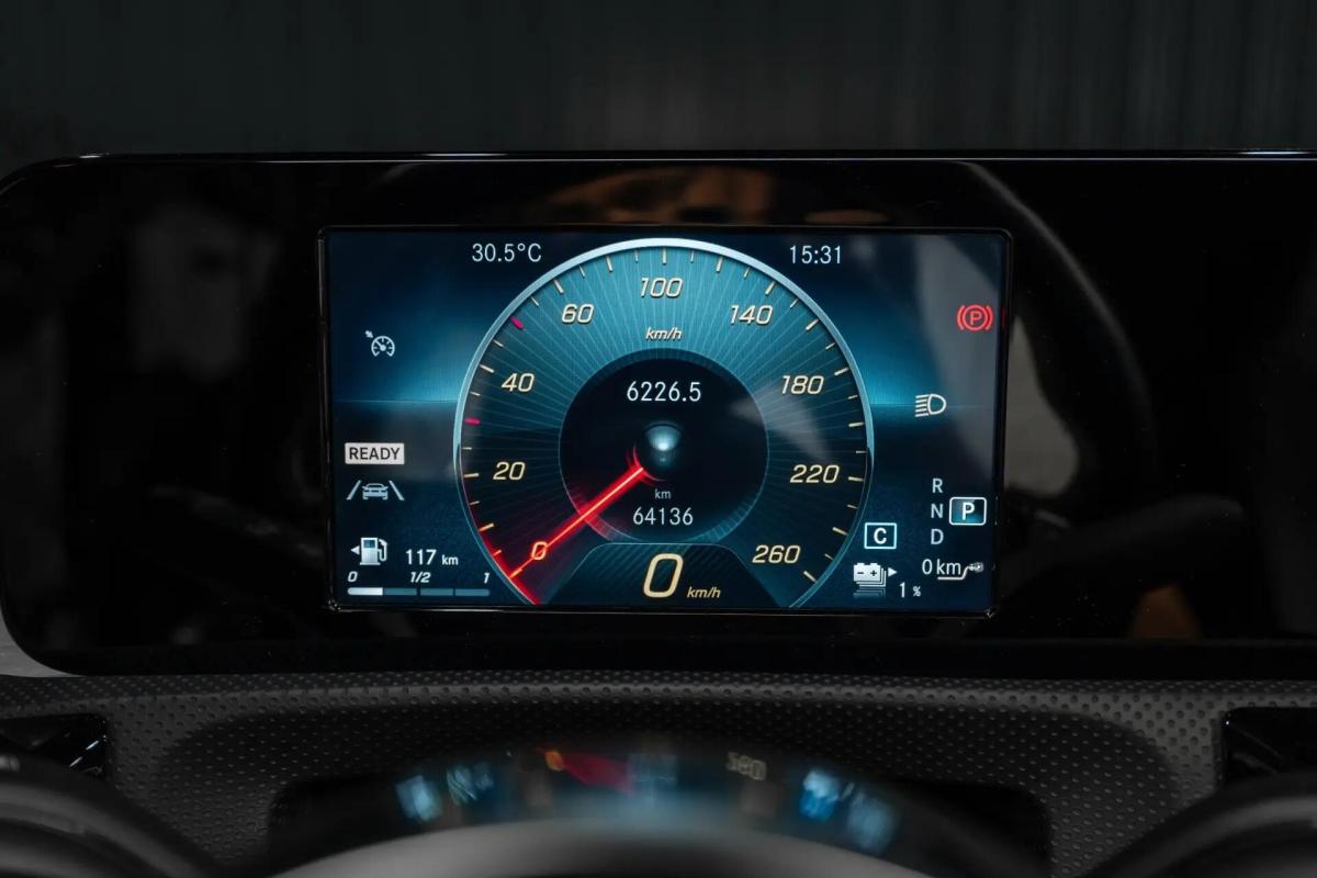 mercedes-benz-cla-250e-2021-hibrido-a-gasolina-1332cc