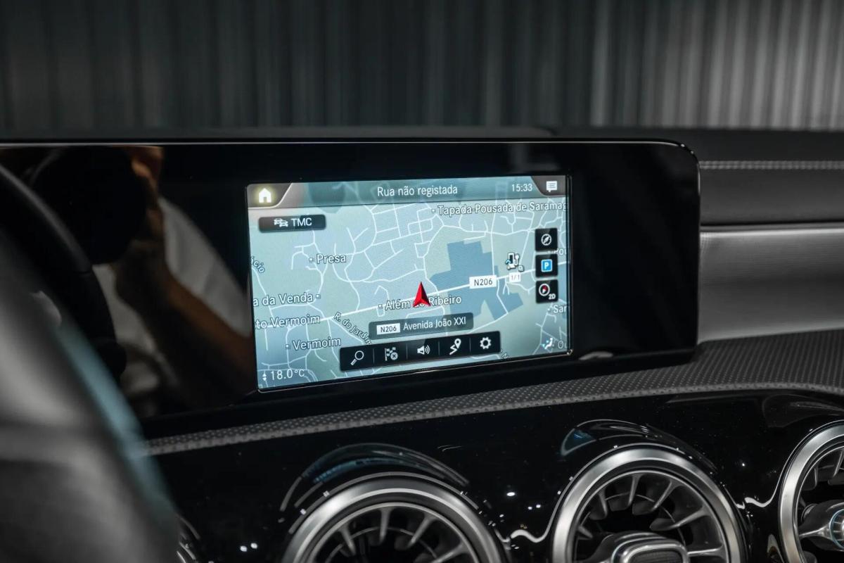 mercedes-benz-cla-250e-2021-hibrido-a-gasolina-1332cc