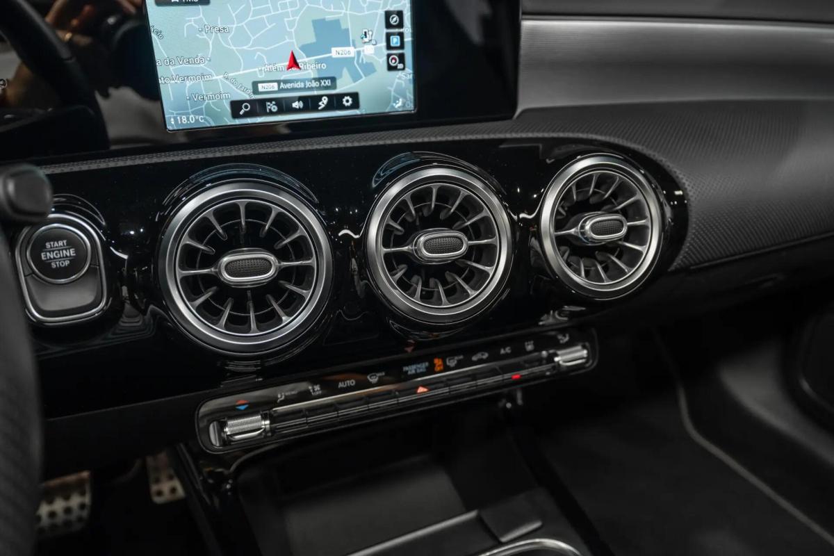 mercedes-benz-cla-250e-2021-hibrido-a-gasolina-1332cc