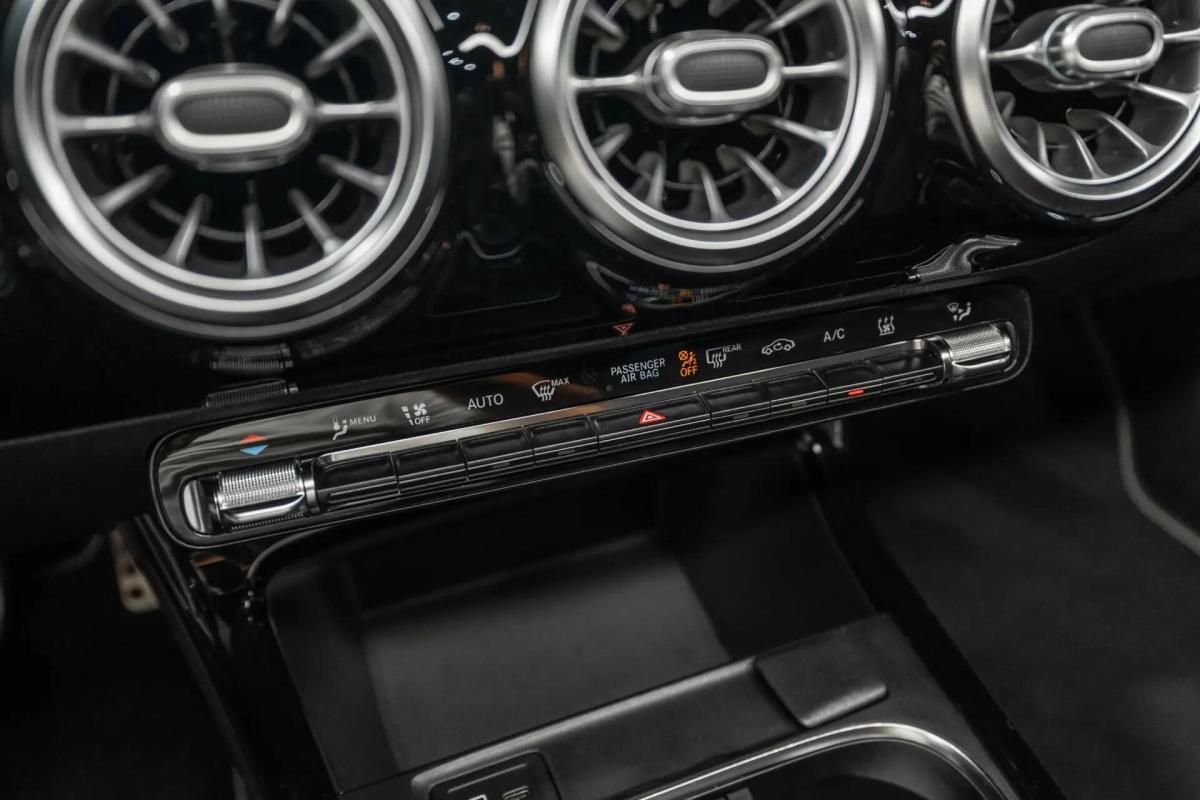 mercedes-benz-cla-250e-2021-hibrido-a-gasolina-1332cc