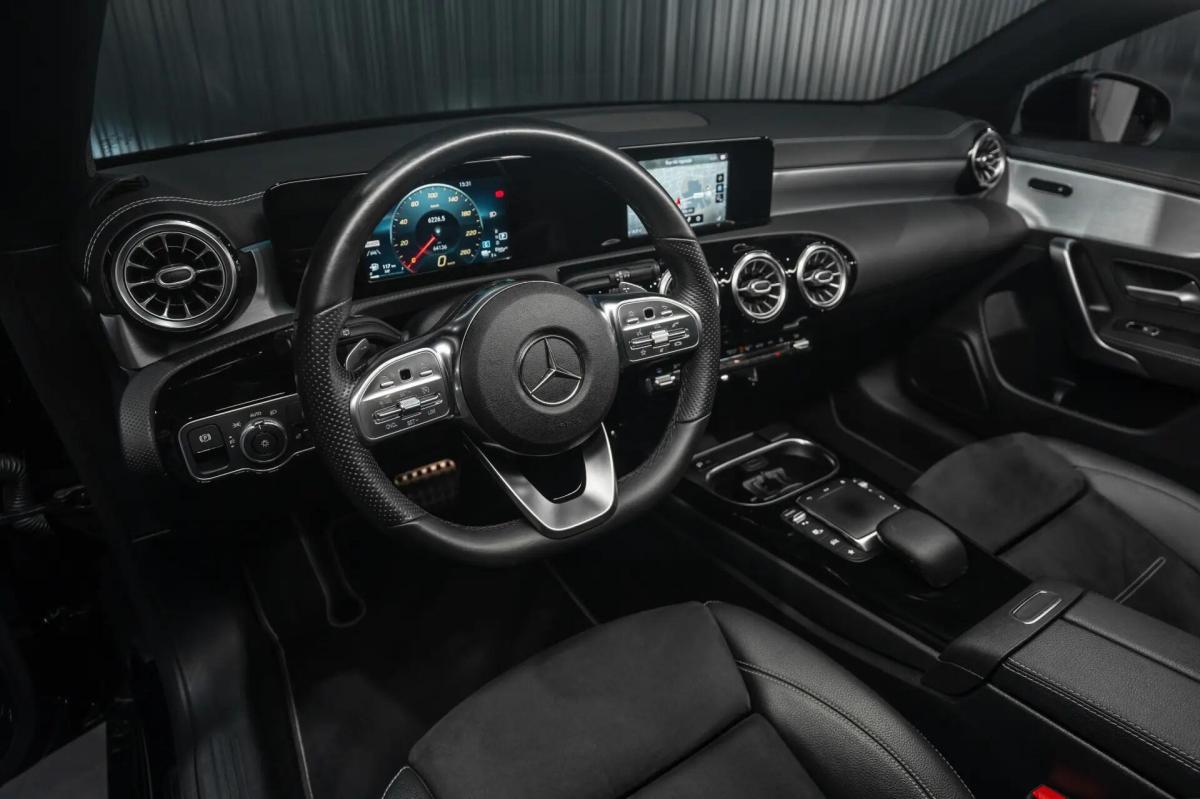 mercedes-benz-cla-250e-2021-hibrido-a-gasolina-1332cc