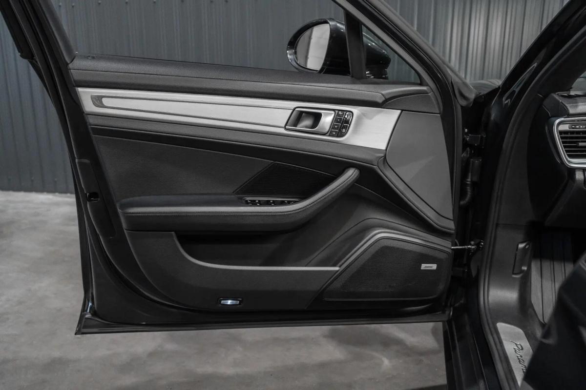porsche-panamera-2019-hibrido-a-gasolina-2894cc