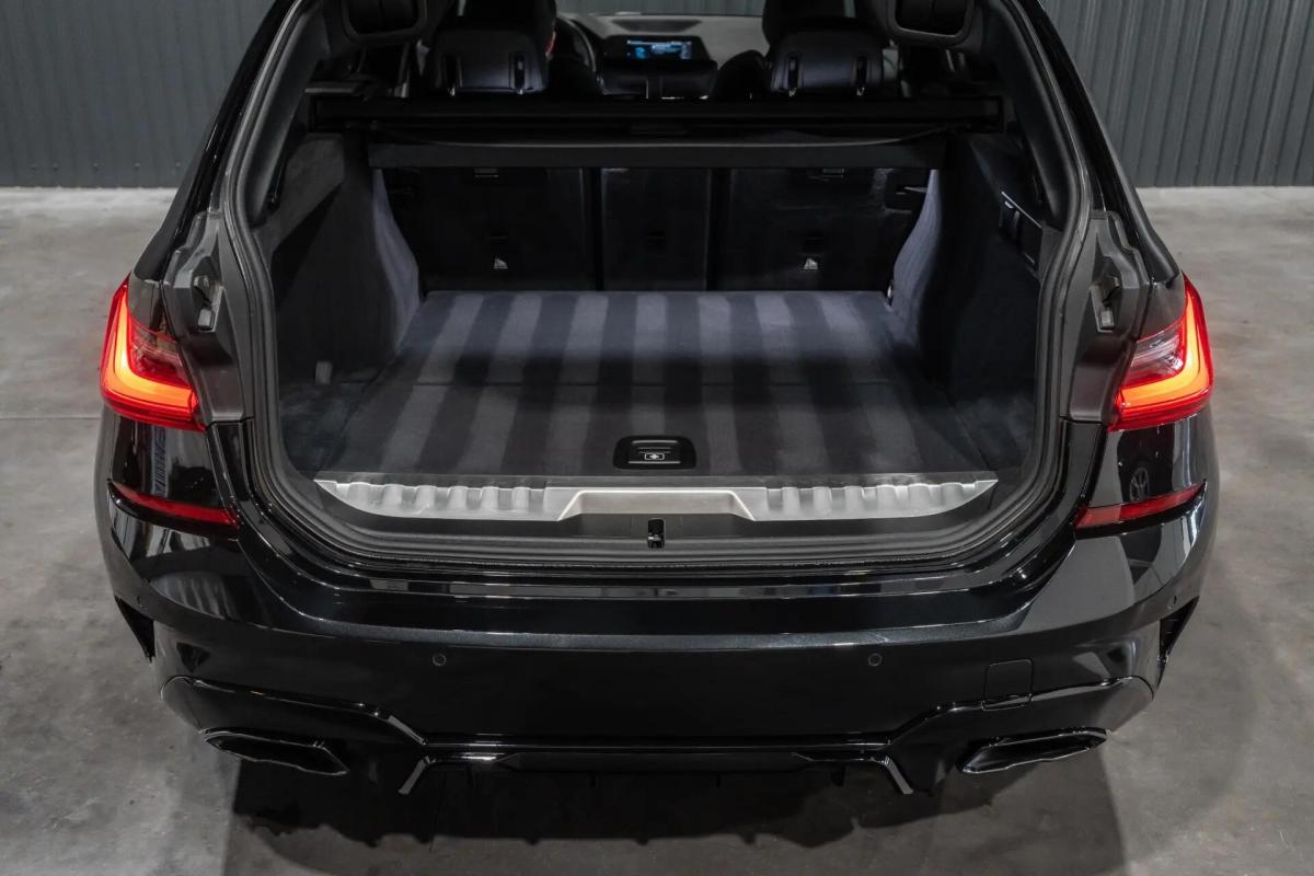 bmw-serie-3-330e-xdrive-2020-hibrido-a-gasolina-1998cc