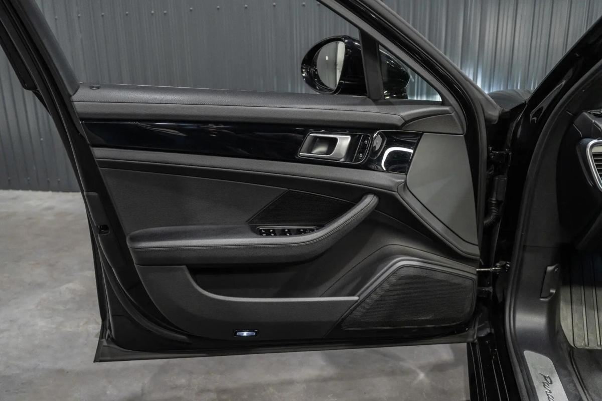 porsche-panamera-2019-hibrido-a-gasolina-2894cc