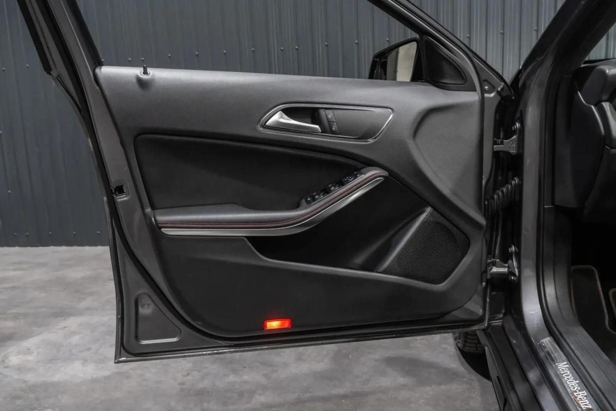 mercedes-benz-gla-2016-gasolina-1595cc