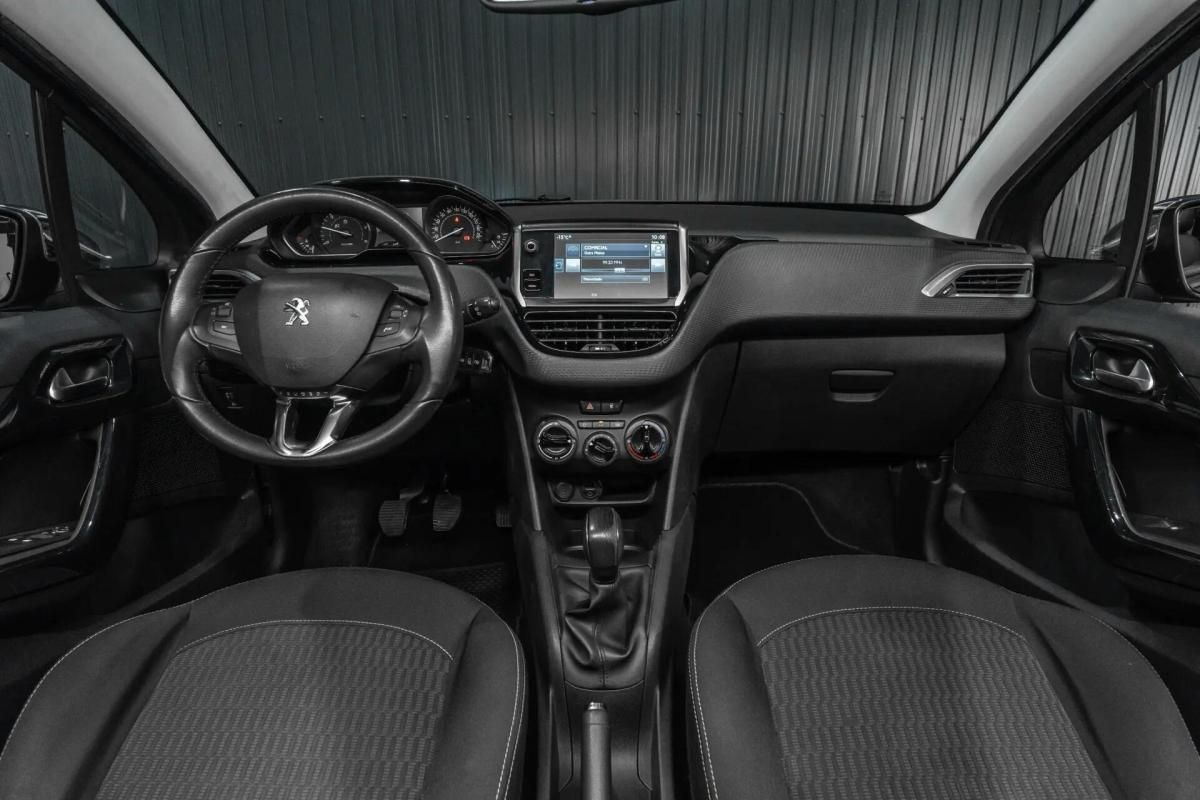peugeot-208-2016-diesel-1560cc