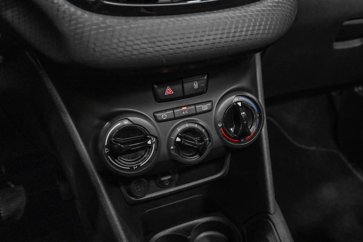 peugeot-208-2016-diesel-1560cc