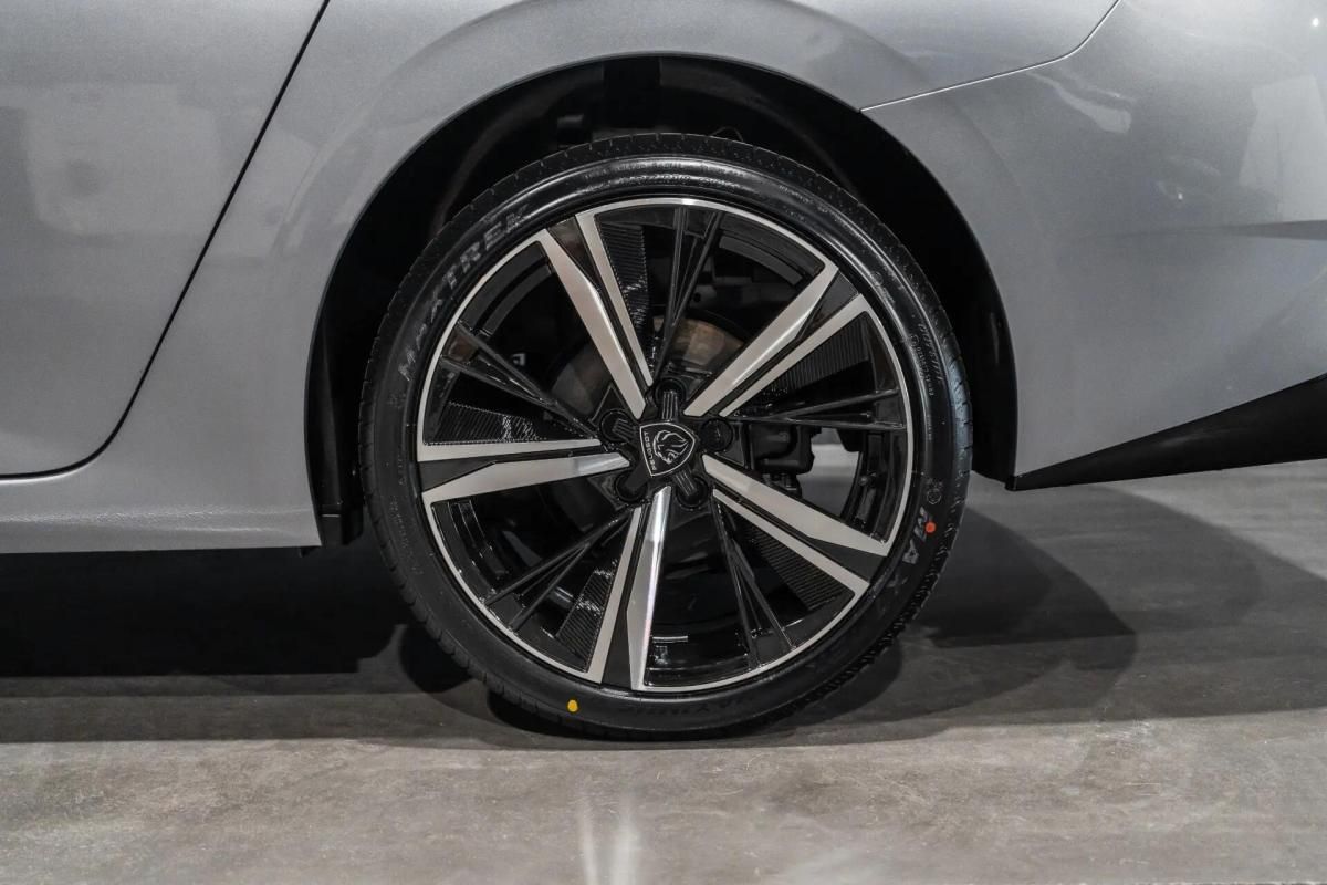 peugeot-308-sw-2024-gasolina-1199cc