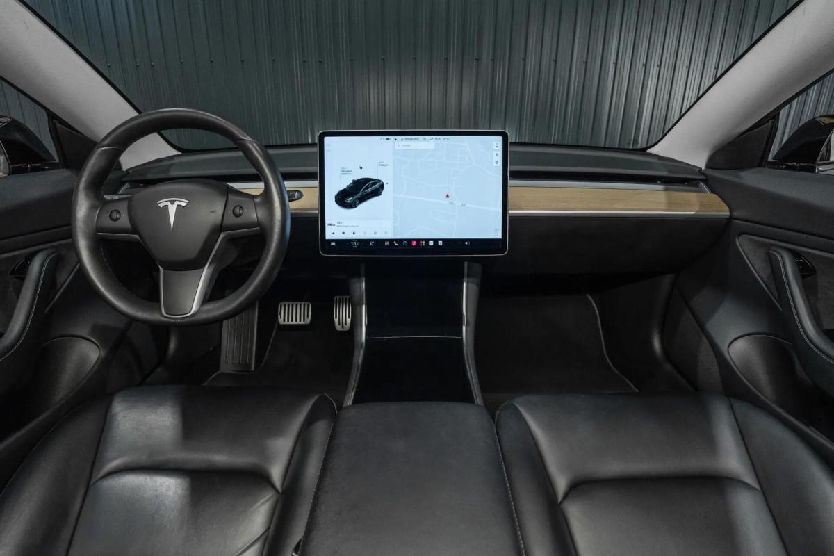 tesla-model-3-2019-eletrico-0cc